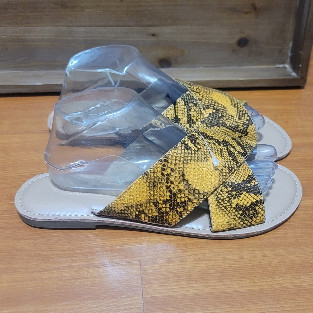 American Eagle Yello Snake Print Sandals